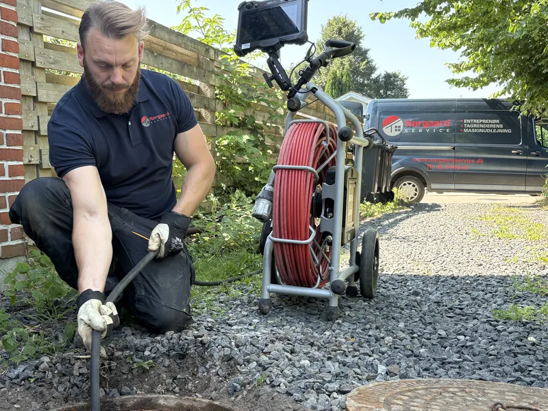 Kloakrens og kamerainspektion i Hellebæk og Ålsgårde